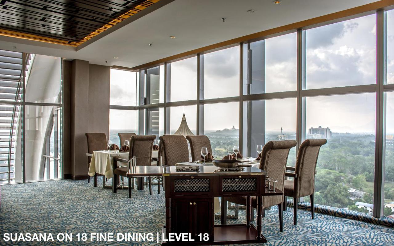 Astana Wing - Riverside Majestic Hotel Кучинг Экстерьер фото